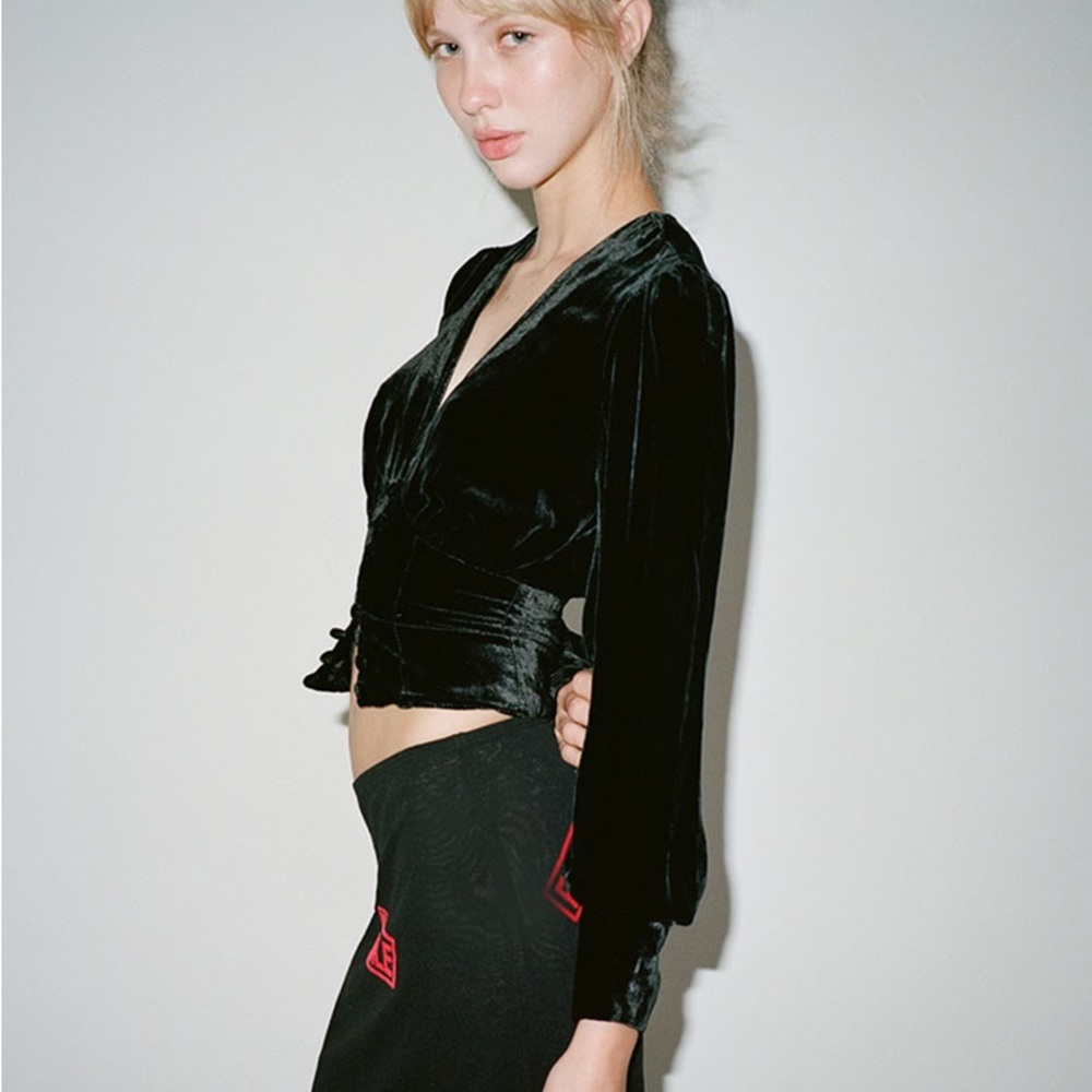 Realisation Par Kaia Top Black Velvet (XS)
